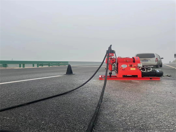 荔湾马路路基路面开裂下沉注浆加固灌浆