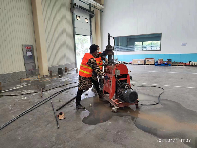 荔湾厂房地面下沉塌陷注浆加固施工